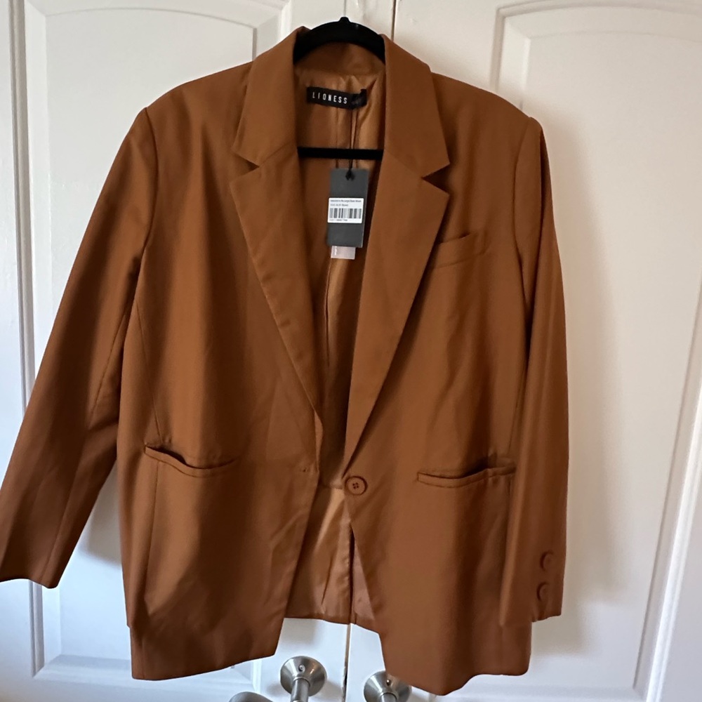 Lioness - Welcome to the Jungle Blazer in Brown